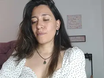 violeta_scott from stripchat