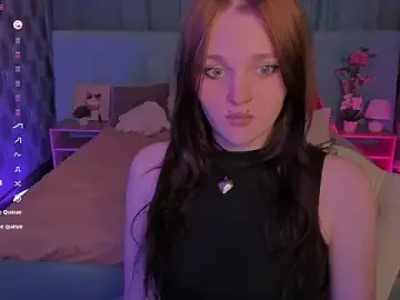 Stripchat Watch Live Sex Cams of Emilly_Hiil