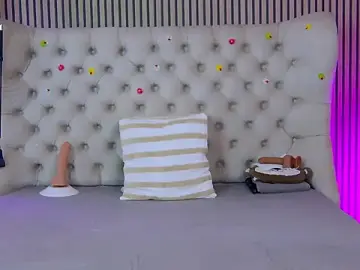Stripchat Best Webcam of PlayfulShow