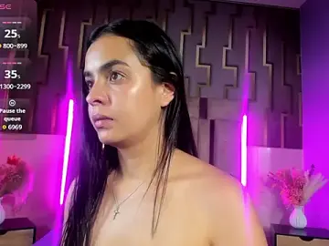 Stripchat Nude Webcam of isa_evanns