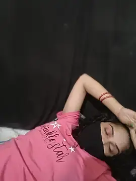 Stripchat Free Live Porn of sexy_bhabhii