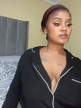 Stripchat Adult Webcams of Amberr_Roose