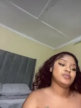 Stripchat Nude Webcam of Amberr_Roose