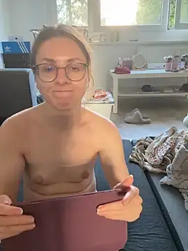 Stripchat Live Sex of Isabella_honey