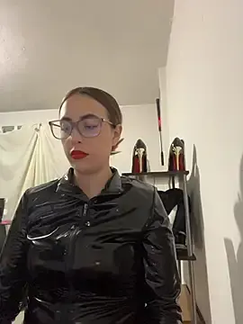 karla_Goddess from stripchat