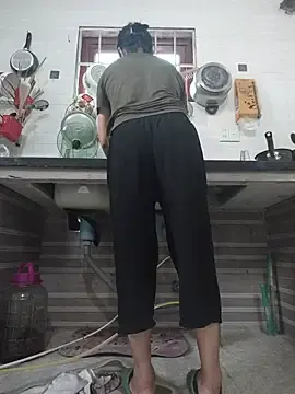 Hara_lusia83 from stripchat