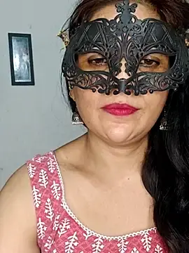BhabhiPooja69 from stripchat