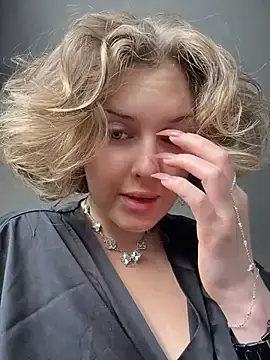 Stripchat Adult Webcams of KellyKeler