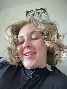 Stripchat Free Live Porn of KellyKeler