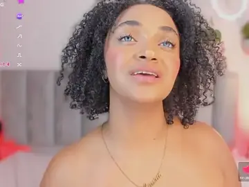 Stripchat Adult Webcam of Tina_curly