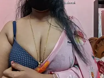 Stripchat Adult Video Chat of yamini_sexy