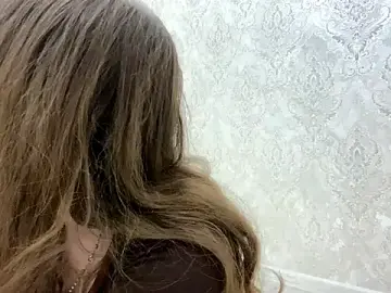 Stripchat Sex Cam of Rosie_Sweety