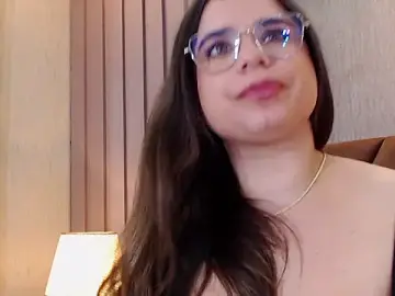 Stripchat Best Webcam of ThaniaJones