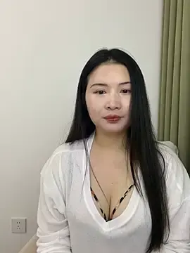 Stripchat Nude Webcam of Doudou__520