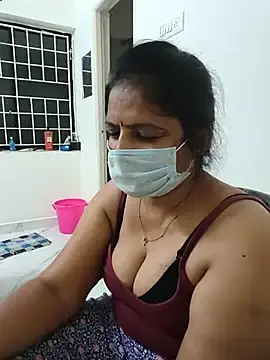 Stripchat Live Porn of tamil_manjalmaami