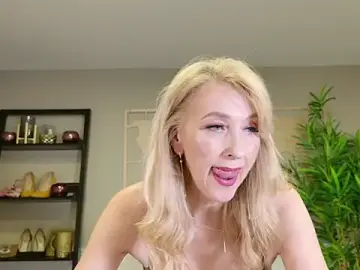 Stripchat Free Porn Cam of LadyLeea