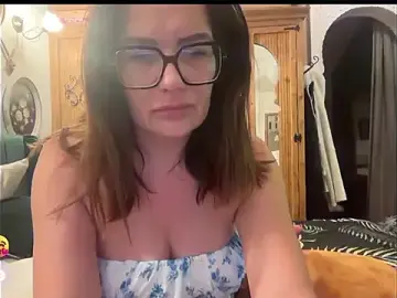 Stripchat Best live sex cam show of MrsMelia