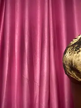 Stripchat Sex Cam of Cherrygleam