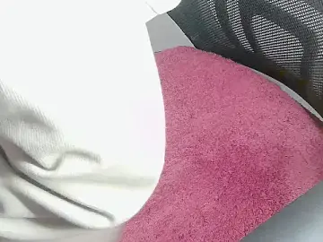 Stripchat Live Sex Cam of Creepy_Sexy