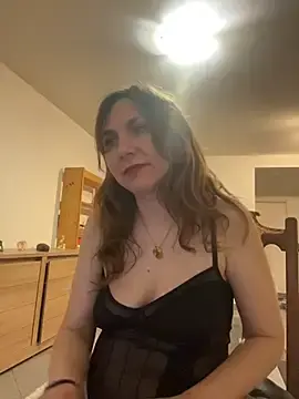 Stripchat Free Porn Cam of JasmineGlamour