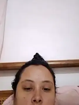 Stripchat Nude Webcam of Laura_99
