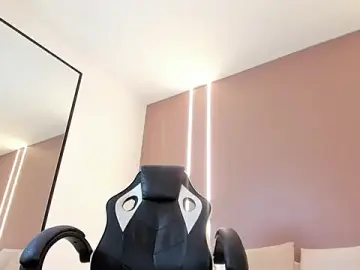 Stripchat Nude Webcam of zoee_zi