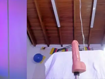 Stripchat Free Live Porn of Lucy_carter_