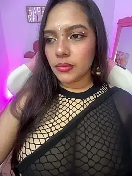 Stripchat Live Sex Cam of krishaa_
