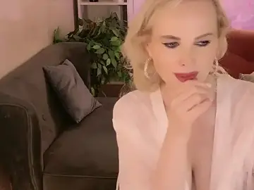 Stripchat Sex Cam of Sandra_Kind