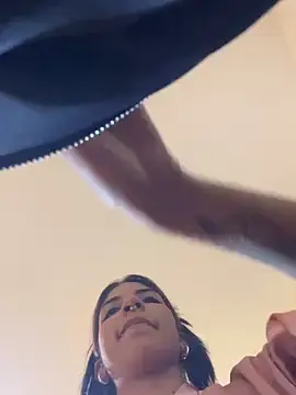 VioletaHills_ from stripchat