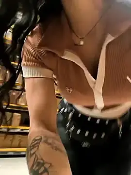 Stripchat Free Live Porn of Lila_Desiree