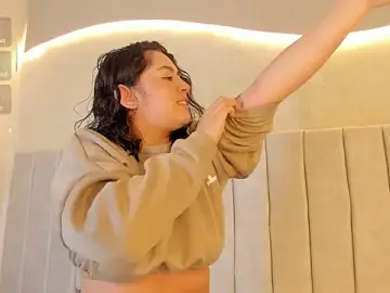 Stripchat Free Porn Cam of aisha_duque