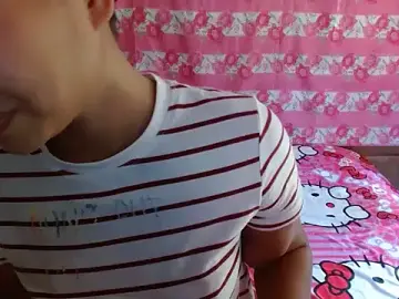 Stripchat Free Live Porn of Itsme_Foxy_Shantale