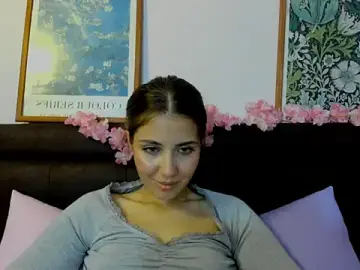 Stripchat Sex Cam of Aurora_Glow21