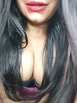 sanaya_baby from stripchat