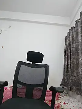 Stripchat Live Porn of sanaya_baby