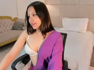 ayleenn_ from stripchat