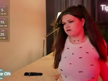 Stripchat Sex Cam of meow_weow