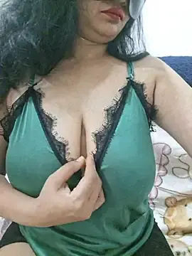 Stripchat Watch Live Sex Cams of Jassi_Does