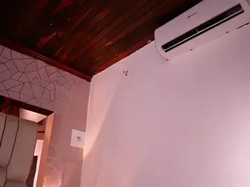 Stripchat Nude Webcam of Luu_Princess