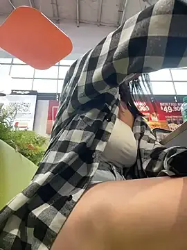 Stripchat Live Sex Cam of ViioletaXXX