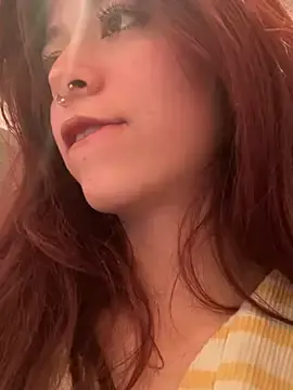 Stripchat Free Porn Cam of SuzzyyM