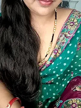 Miss_retika from stripchat