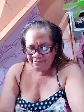 Stripchat Free Live Porn of vickyhot1966