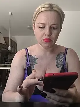 Stripchat Adult Webcams of Ladykaos