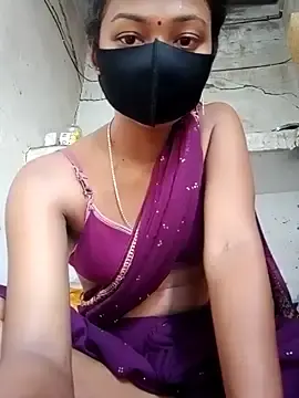 Stripchat Free Porn Cam of Madhuri-singh88
