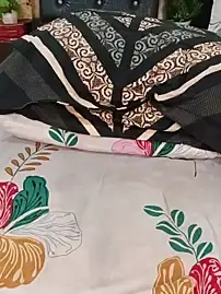 Stripchat Free Porn Cam of PRIYA_22