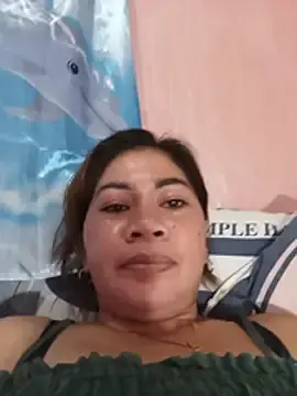 Stripchat Live Porn of SweetChubbyMommy_02