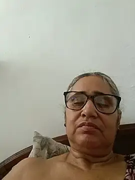 Stripchat Adult Webcam of _candi