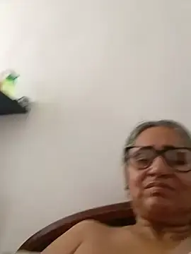 Stripchat Live Sex Cam of _candi